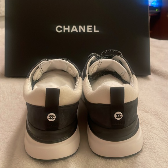 CHANEL SNEAKERS, Size 6, Never worn - Picture 5 of 11